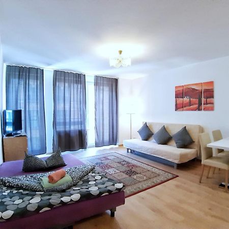 Lea Apartment Zentrum Lipsia Esterno foto